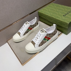 Gucci Low Shoes